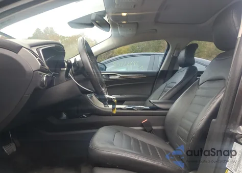 2015 Ford Fusion Se z USA, uszkodzony, nr VIN 3FA6P0T93FR255451